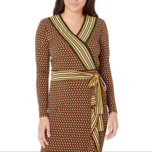NWT MICHAEL Michael Kors Geo Border Wrap Top - Picture 1 of 4